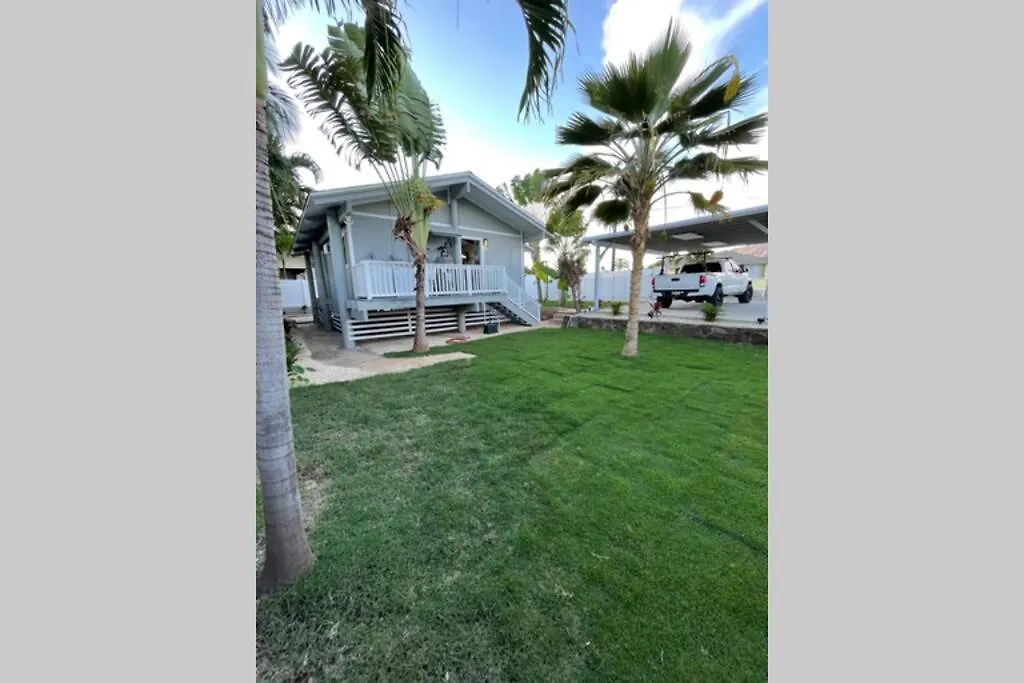 Spacious 2 Bedroom Beach House With King Suite Waianae