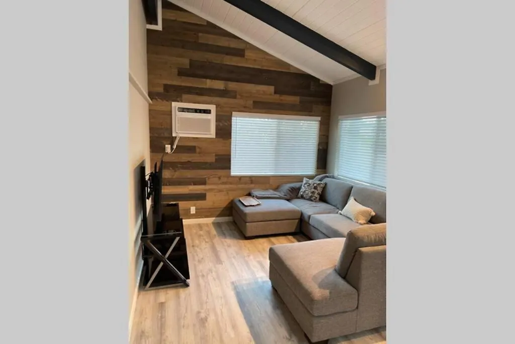 Spacious 2 Bedroom Beach House With King Suite Waianae Сasa de vacaciones