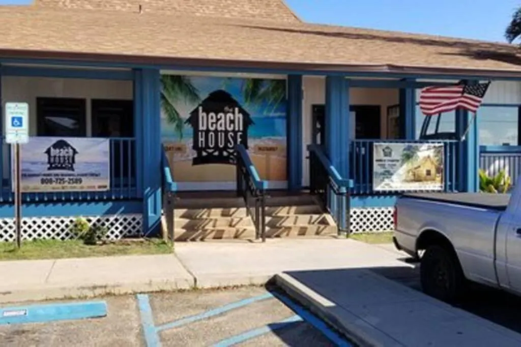 Spacious 2 Bedroom Beach House With King Suite Waianae 0*,  Estados Unidos